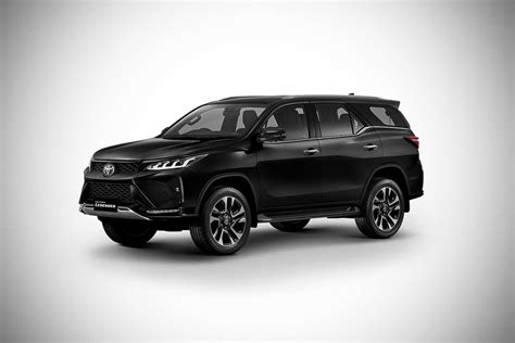 2020 Toyota Fortuner & Fortuner Legender Launched in Thailand | AUTOBICS