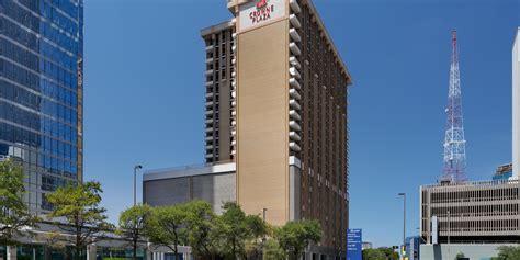 Hotels in Downtown Dallas, TX | Crowne Plaza Downtown Dallas