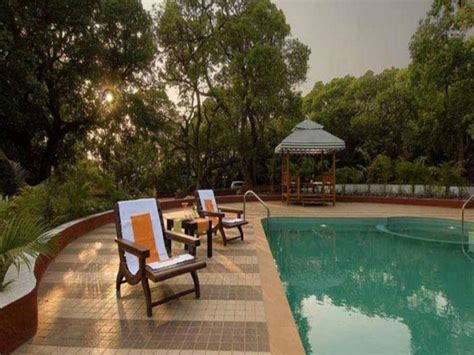 Citrus Chambers Mahabaleshwar Hotel in India - Room Deals, Photos & Reviews