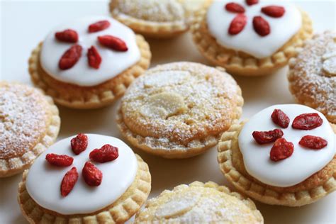 Mixing it up in HK: Nan's mini bakewell tarts