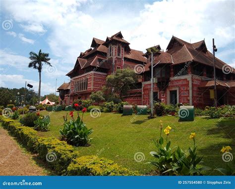 Napier Museum and Arts Gallery, Historic Building, Thiruvananthapuram ...