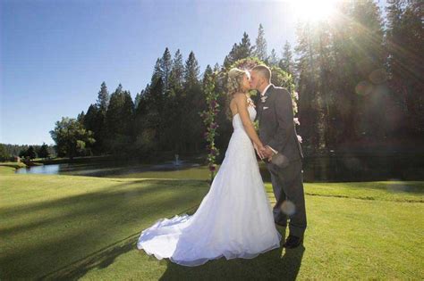 Sequoia Woods weddings at a beautiful California High Sierra golf resort