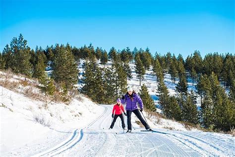 Lake Chelan: Winter magic in the mountains | The Seattle Times