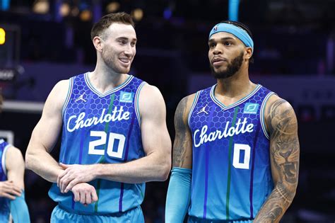 5 roster moves the Charlotte Hornets need to make this offseason