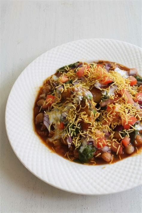 Aloo Tikki Chole Recipe | Aloo tikki chaat | Chole tikki chaat