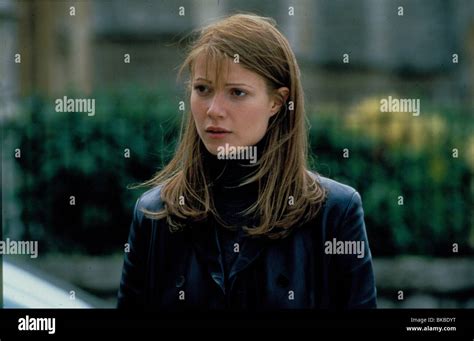 SLIDING DOORS (1997) GWYNETH PALTROW SLGD 074 Stock Photo - Alamy