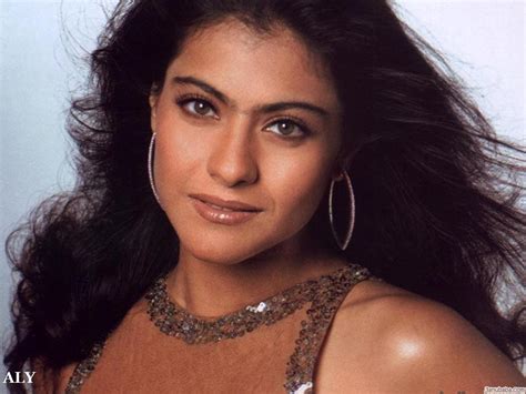 Hot Wallpapers: Bollywood Queen Kajol Photo Gallery