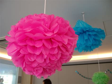 mommy sew pretty: Pom Pom flower and Doodle Chalkboard