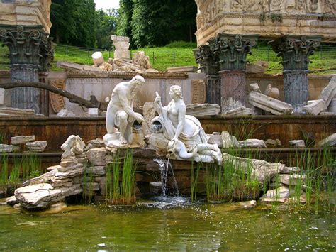 Roman Fountain by ArtOfTheMystic on DeviantArt