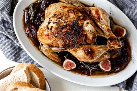 Roast Chicken with Caramelized Onions and Figs in a Port Wine Pan-Sauce - Cooking with Cocktail ...