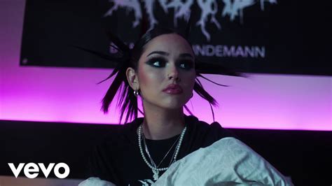 Maggie Lindemann - Knife Under My Pillow Chords - Chordify