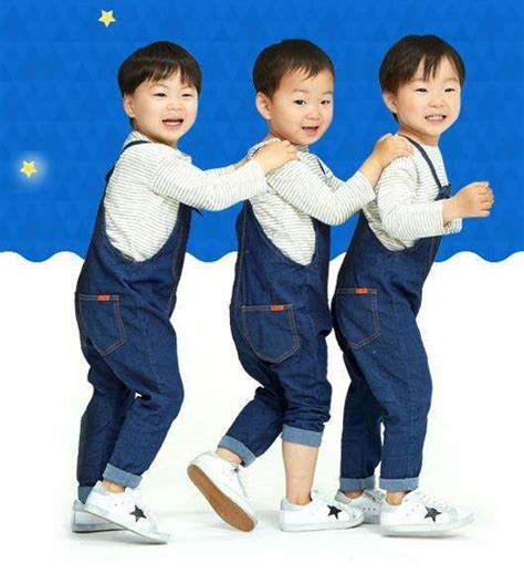 Song triplets follow the leader | Song triplets, Triplets, Triplet babies