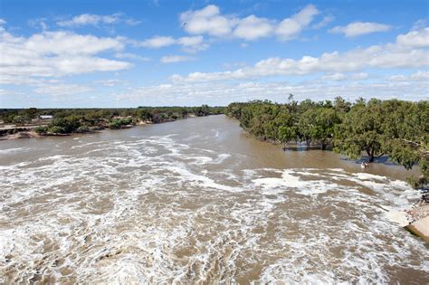 Darling River past the Menindee main wier | Jeremy Buckingham | Flickr