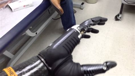 Be bionic hand - YouTube