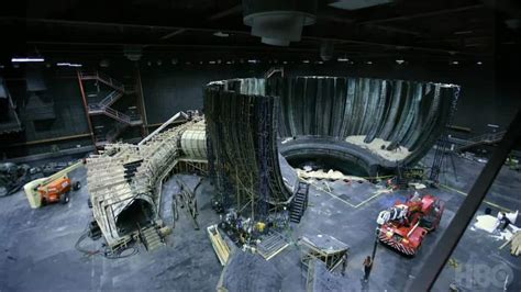 VIDEO: Go behind the scenes of the huge "Alien Covenant" practical sets ...