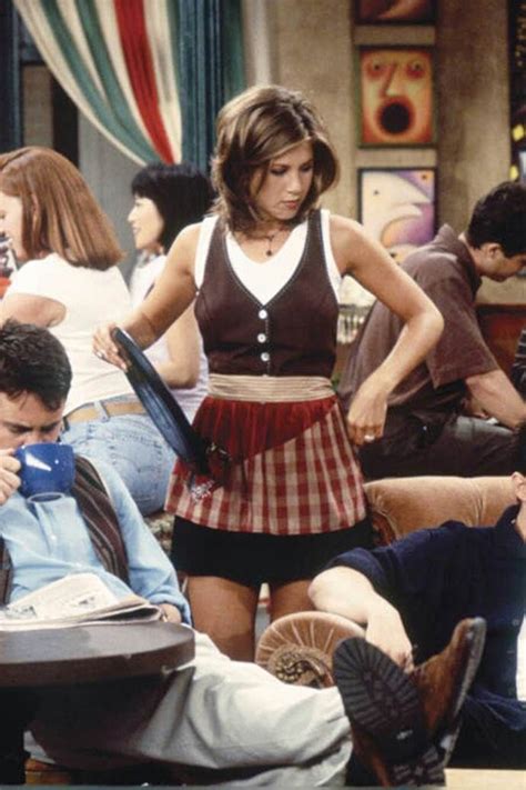 30 Outfits That Prove Rachel Green Was The Ultimate '90s Fashion Muse ...