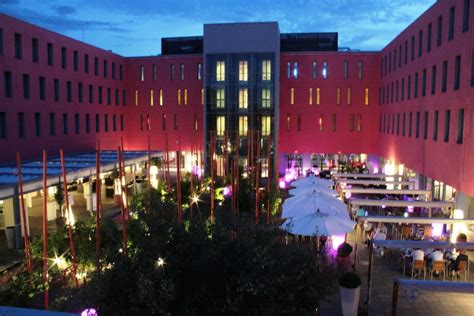 Radisson Blu Hotel Toulouse Airport - Blagnac - Hotels.com