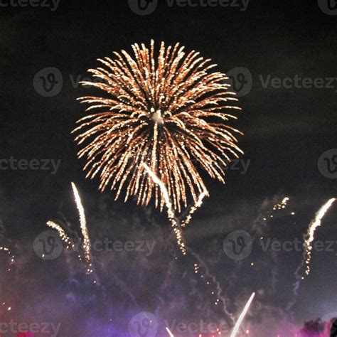 A view of a Fireworks display 12976385 Stock Photo at Vecteezy