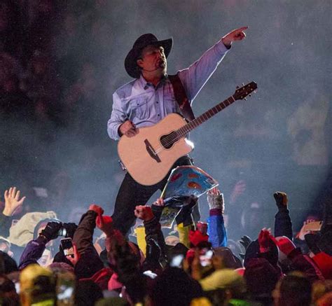 Garth Brooks will be the top selling concert tour in 2019 - TicketCity ...