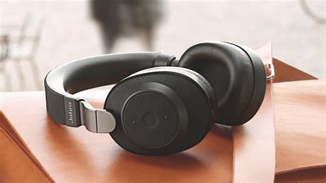 Jabra claims its new Elite 85h is the best noise-canceling headphone - CNET