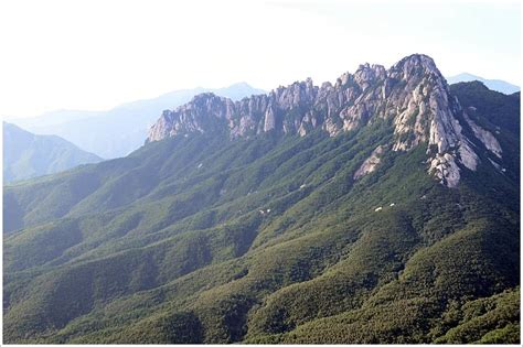 #Ulsanbawi Rock as seen from Sinseondae Peak | Goseong, Gangwon Province, Korea