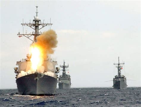 U.S. Navy Missile Defense: Evolution of the Standard Missile | Defense Media Network