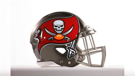 Tampa Bay Buccaneers: 2022 Outdoor Helmet Officially Licensed NFL ...