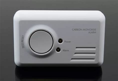 How Do I Test My Carbon Monoxide Detector? | Experts Explain