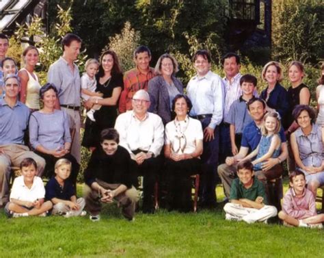 Charlie Munger Children: Meet His Eight Children