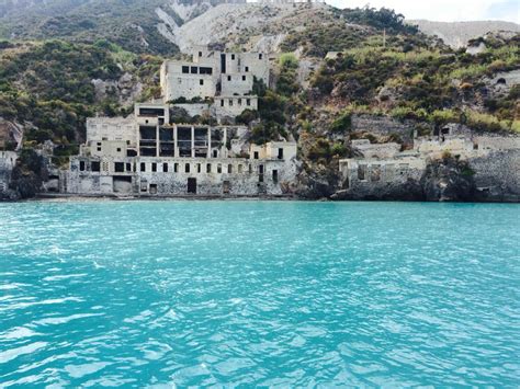 Lipari, Havana Beach | Beautiful places, Places to go, Havana beach