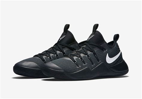 Nike Zoom HyperShift | SneakerNews.com