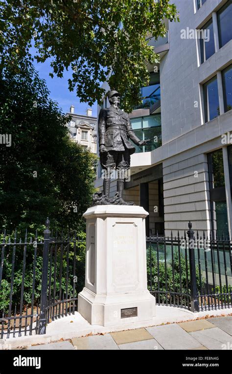 A statue of General Charles De Gaulle, London, United Kingdom Stock ...