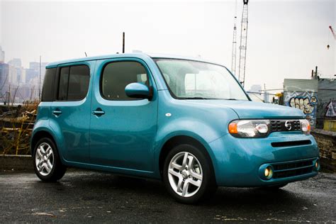 Colors of the nissan cube