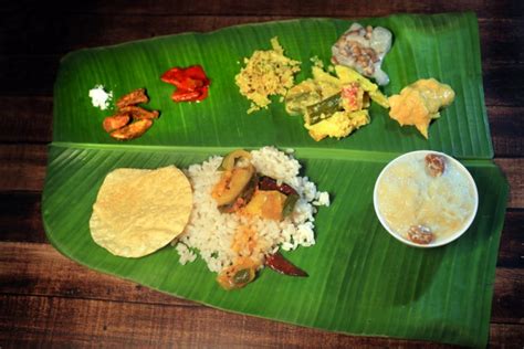 Bring the Flavours of Onam Sadhya to Your Kitchen! List of 10 Onam Sadhya Dishes Which Are As ...