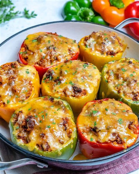 Easy Stuffed Bell Peppers with Ground Beef and Rice