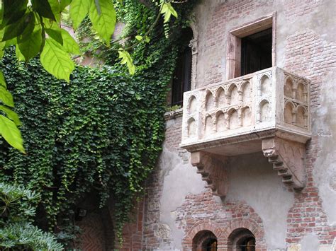 Free Verona, Romeo and Juliet balcony Stock Photo - FreeImages.com