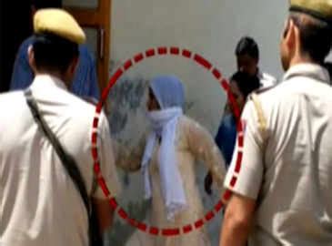 MP honey trap case: Delhi Police detain accused woman's brother, father