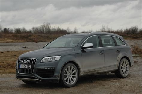 Audi Q7 V12 TDI review, test drive - Autocar India