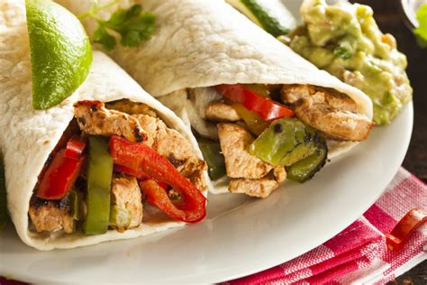 Receta de burrito de pollo ¡al verdadero estilo Tex-Mex! - Unareceta