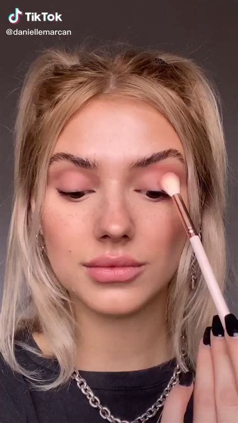 7 TikTok Makeup Trends You Need To Try - V Magazine