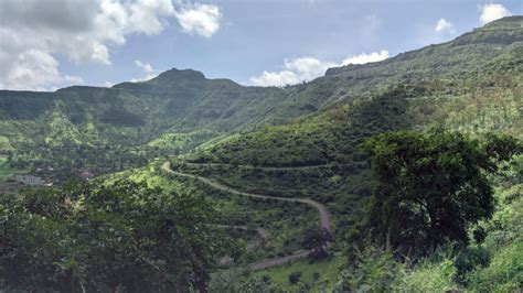 Purandar Fort (Pune) Maharastra - Timings, History, Trek - Dreamtrix