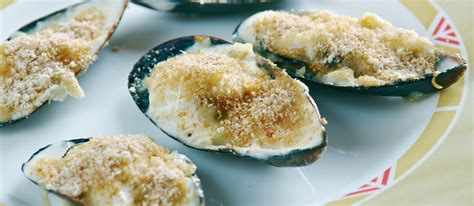 Clams Oreganata | Traditional Appetizer From United States of America