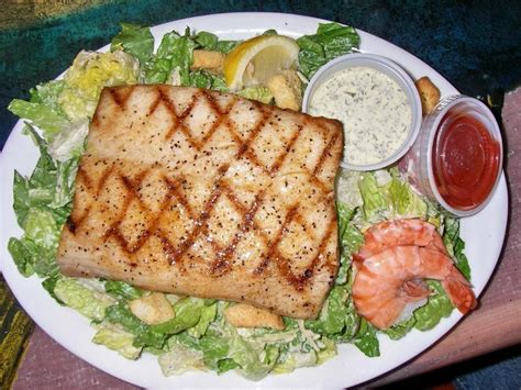 Fresh fish to eat! Plenty of good seafood restaurants on Maui. | Spring ...