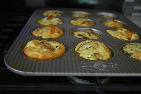 Quinoa, Veggie and White Cheddar Egg Muffins | Chef Jen