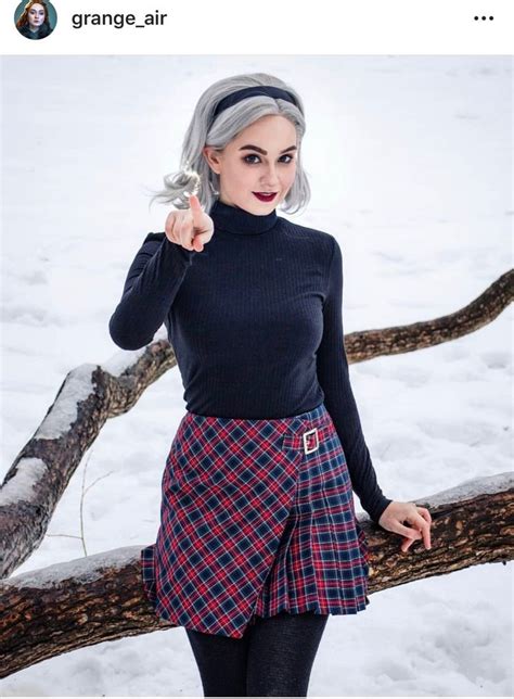 Sabrina Spellman Costume