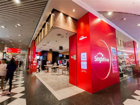 Singtel Shop | L Privileges