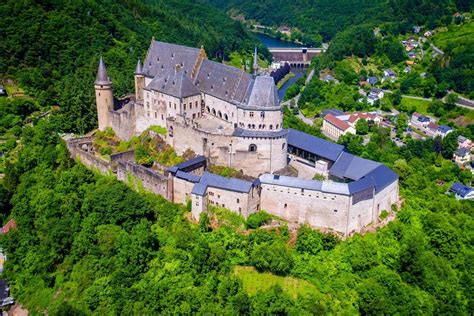 Vianden Castle, Castle in Luxembourg | Castle, Amazing places on earth, Beautiful destinations