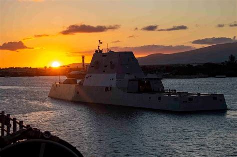 US Navy Zumwalt-class Destroyer USS Michael Monsoor (DDG 1001) Visits Hawaii - MilitaryLeak.COM