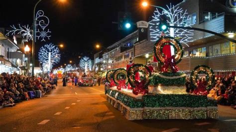 Gatlinburg Christmas Parade 2024 Live - Leena Myrtice