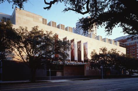 Museum of Fine Arts, Houston